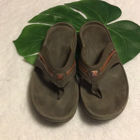 new balance rock and tone flip flops